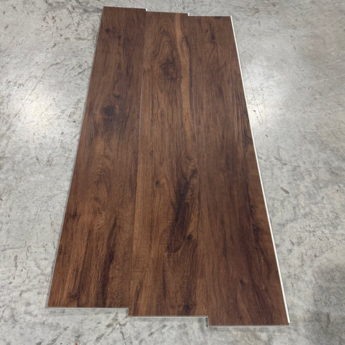 Metropolitan WPC Flooring - Sierra - 8MM (18.65 sq ft/box)