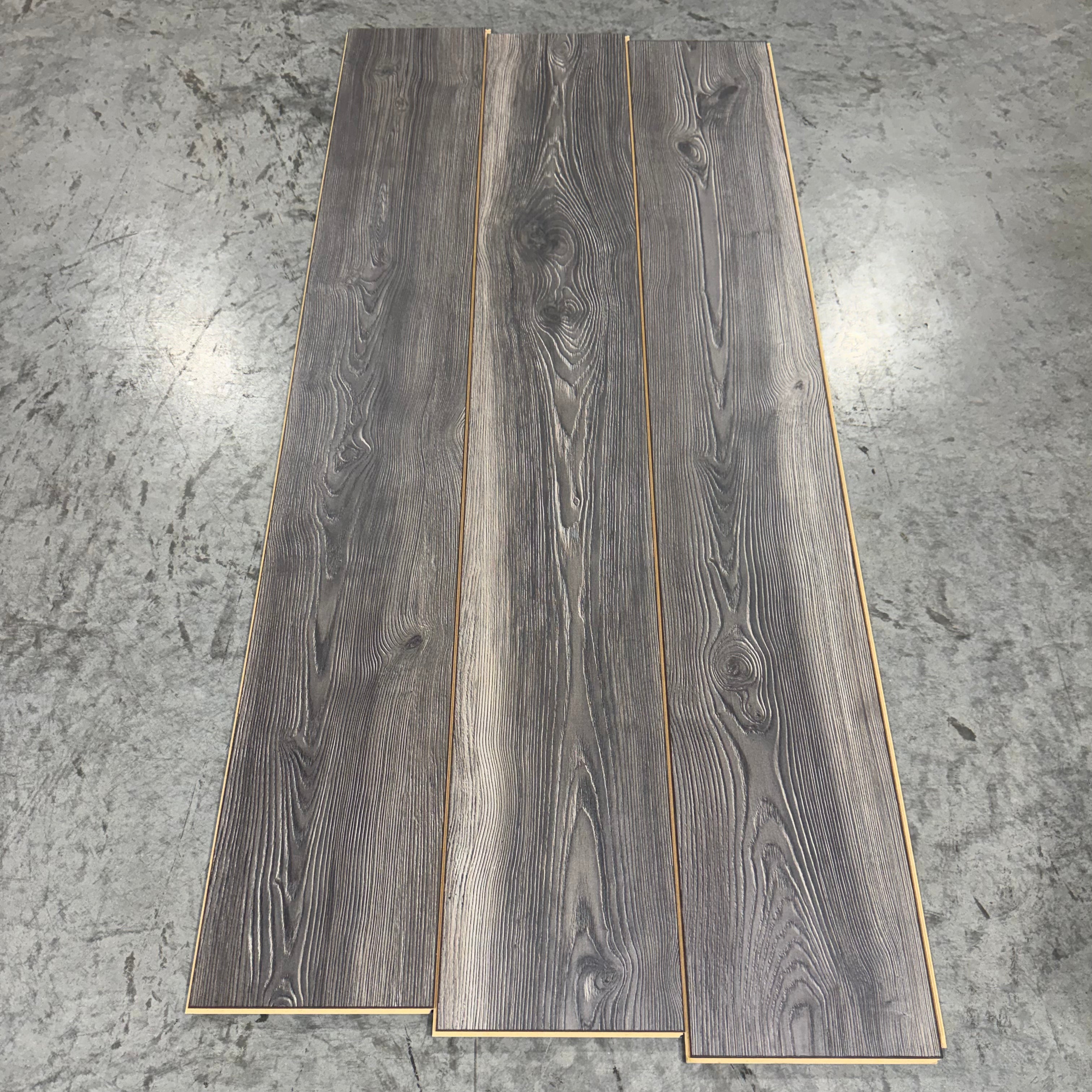 Oh My! Laminate Flooring - Leopard - 12mm