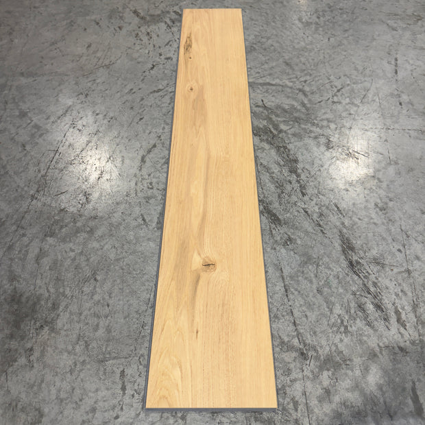 Mohawk LVP Flooring 465 - 5MM - Single plank showing full length with prominent knots and golden grain detail