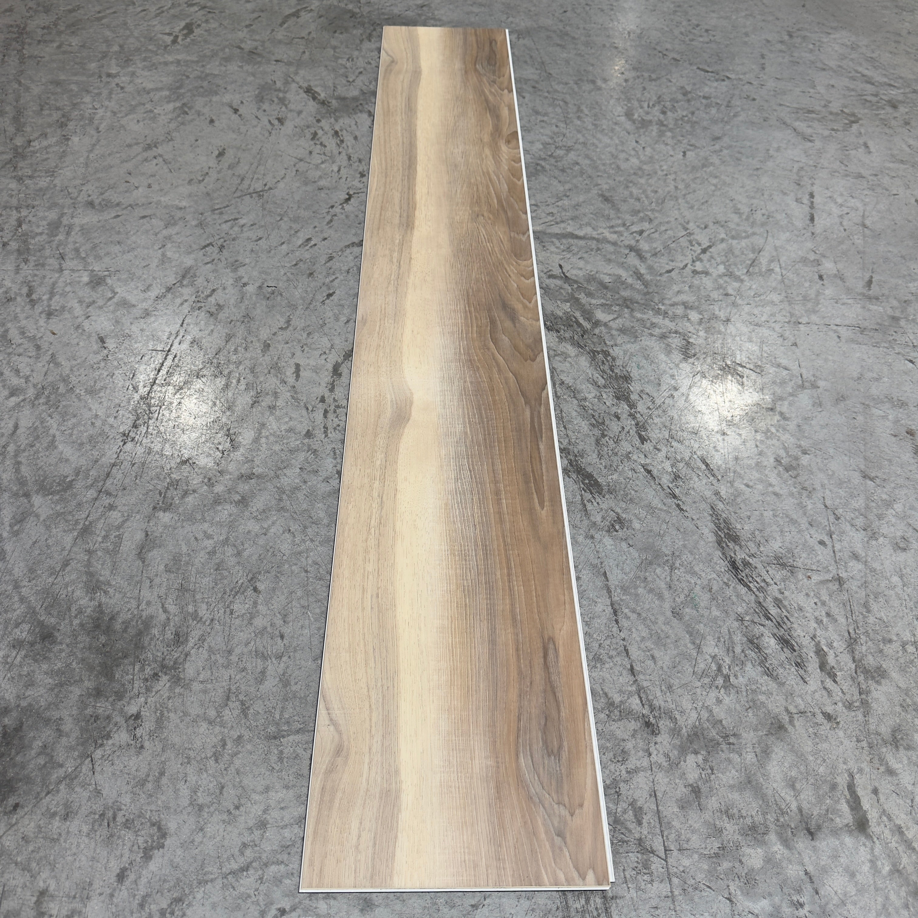 Toucan SPC Flooring 508 - 6MM - Single plank showing full length warm greige finish with gentle figure swirls and natural grain detail